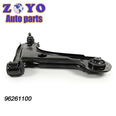 96261100 bras de commande inférieur de l'essieu avant gauche pour BaoJun 610 630 Modèle de voiture BaoJun 630