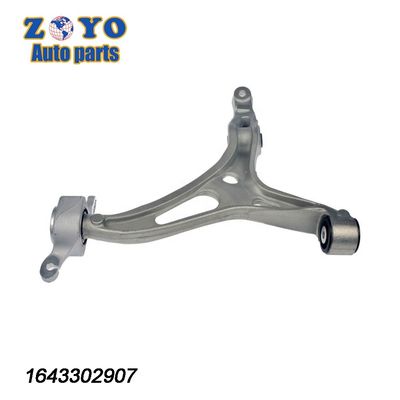 1643301707 Armes de commande inférieures avant et avant en zinc pour Benz 2005-20111