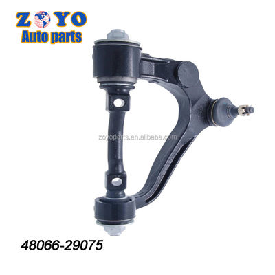 Le bras de commande droit pour Toyota Hiace YH53 position à droite de l'interrupteur n° 48066-29085
