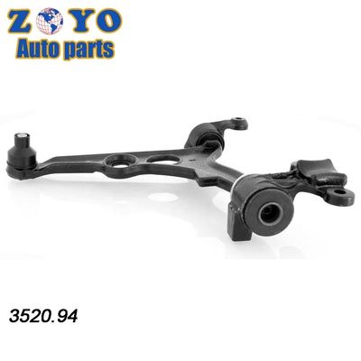 Norme OEM 3520.94 3520.C3 Bonne vente avant bras de commande inférieur gauche pour Peugeot 806