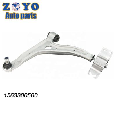 1563300500 Manche de commande de la suspension gauche pour Mercedes-Benz CLA250 14-18 et articulation à bille