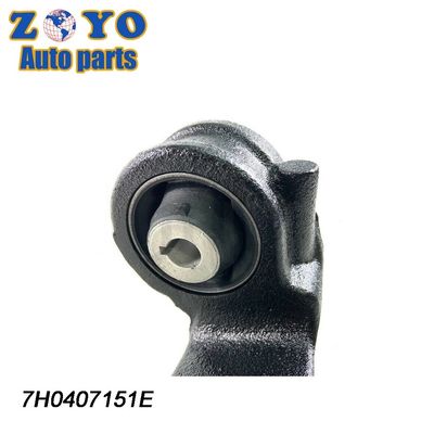 La norme OEM 7H0407151E pour le bras de commande avant inférieur gauche pour le transporteur VW T5 2004-2009