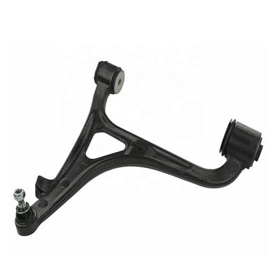 Le bras de commande inférieur avant droit pour Mercedes-Benz C240 2003-2005 N° de référence L17800