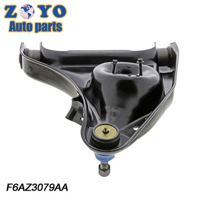 Ford Crown Victoria 1992-2002 Armure de commande avant inférieure Position de la balle avant 40CR
