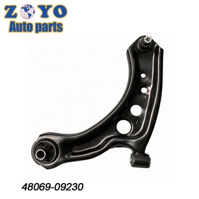 Montage automobile Toyota Système de suspension inférieure Front Lower Control Arm Kit pour Yaris 14-15