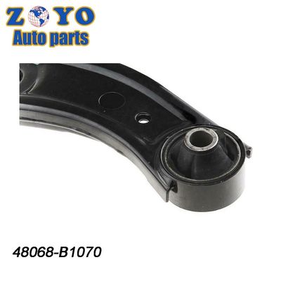Le bras de commande avant inférieur en acier SPHC pour Toyota Passo 48068-B1070 positionné à l'avant