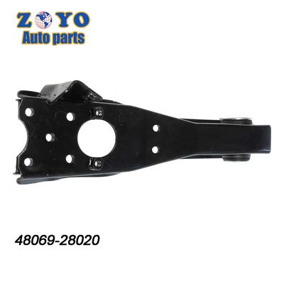 Pièces de suspension automatique à droite avant bras de commande inférieur pour Toyota Van 48068-28020 521-620