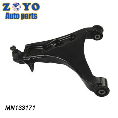 4013A224 bras de commande avant inférieur pour Mitsubishi Montero EUR 2006 Testé et homologué