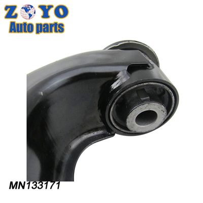 4013A224 bras de commande avant inférieur pour Mitsubishi Montero EUR 2006 Testé et homologué