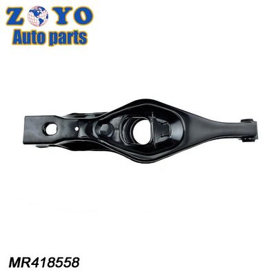 Couche E noire et bras de commande arrière en acier SPHC pour les pièces de suspension Mitsubishi Montero